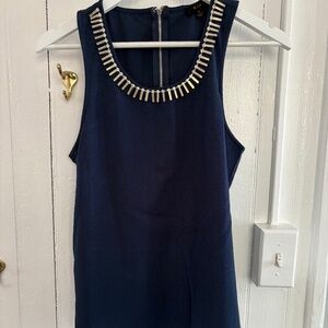 Min Sleeveless Scoop Neck Top Medium with Bling